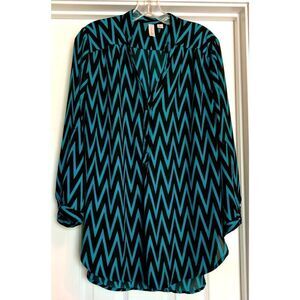 TACERA - NWOT 🎉HPx2🎉 L Sz L Tunic-Length 3/4-Button Chevron Blouse/Black & Teal